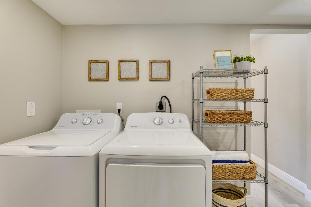 Coastal Sarasota Condo Minutes To Beach! Exteriör bild