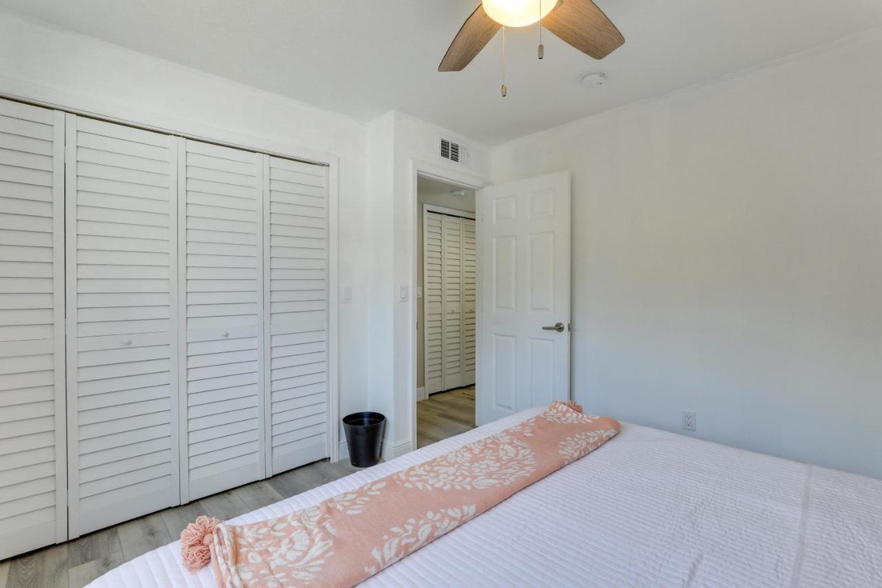 Coastal Sarasota Condo Minutes To Beach! Exteriör bild